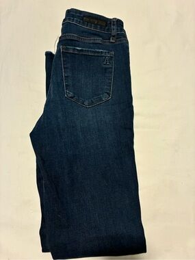 Dark Wash Slim Jeans with Back Pocket Accent